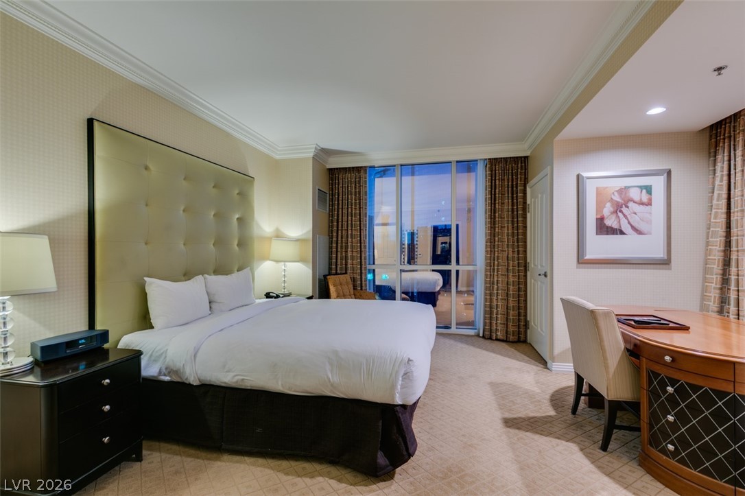 125 East HARMON Avenue 2821