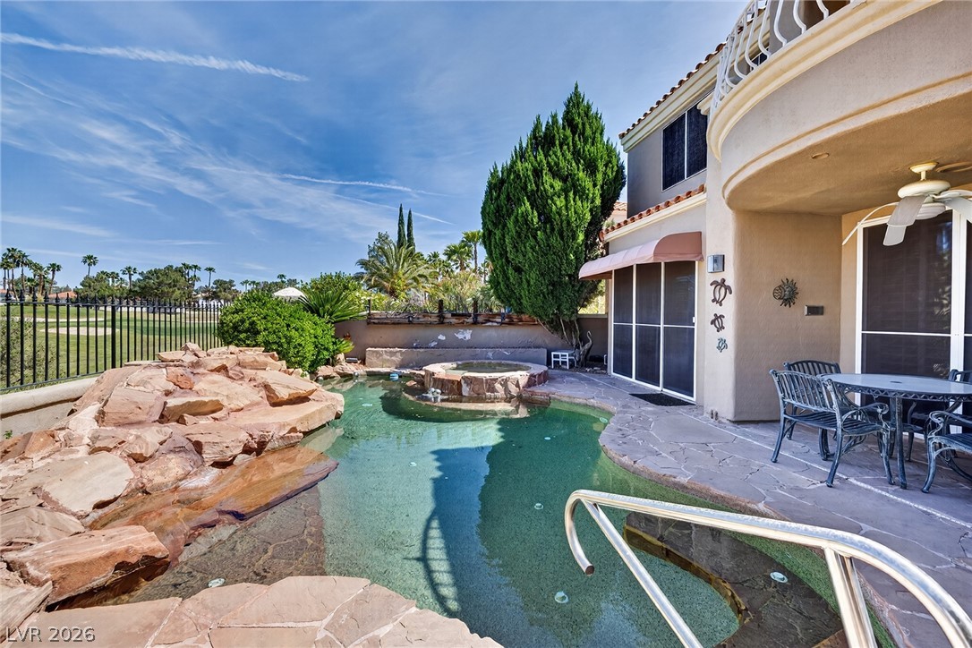 8500 Carmel Ridge Court