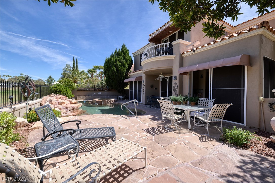 8500 Carmel Ridge Court