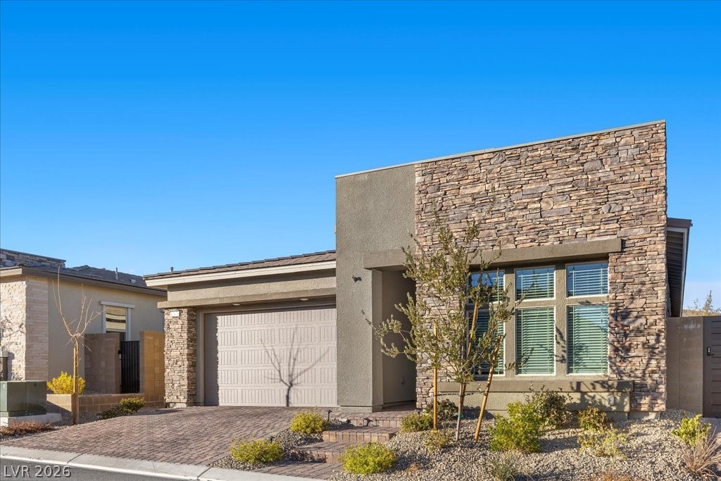 12476 Heritage Bend Drive