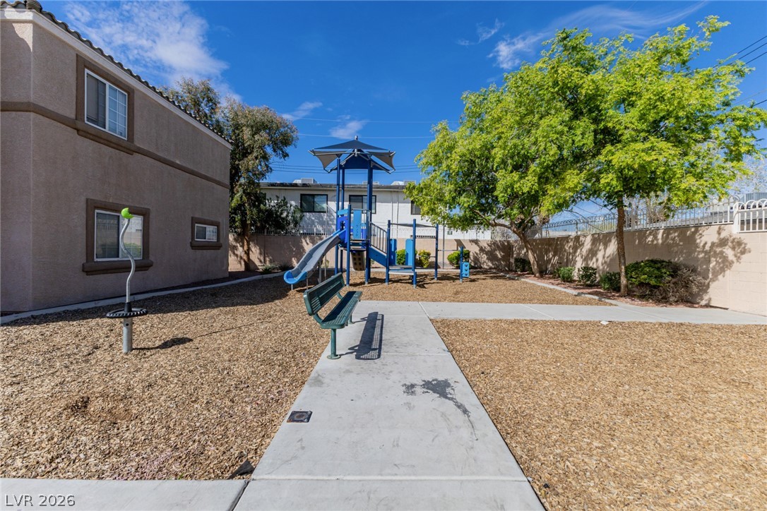 2122 Sleepy Court 2122