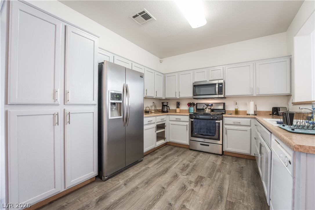 1228 Oak Village Avenue