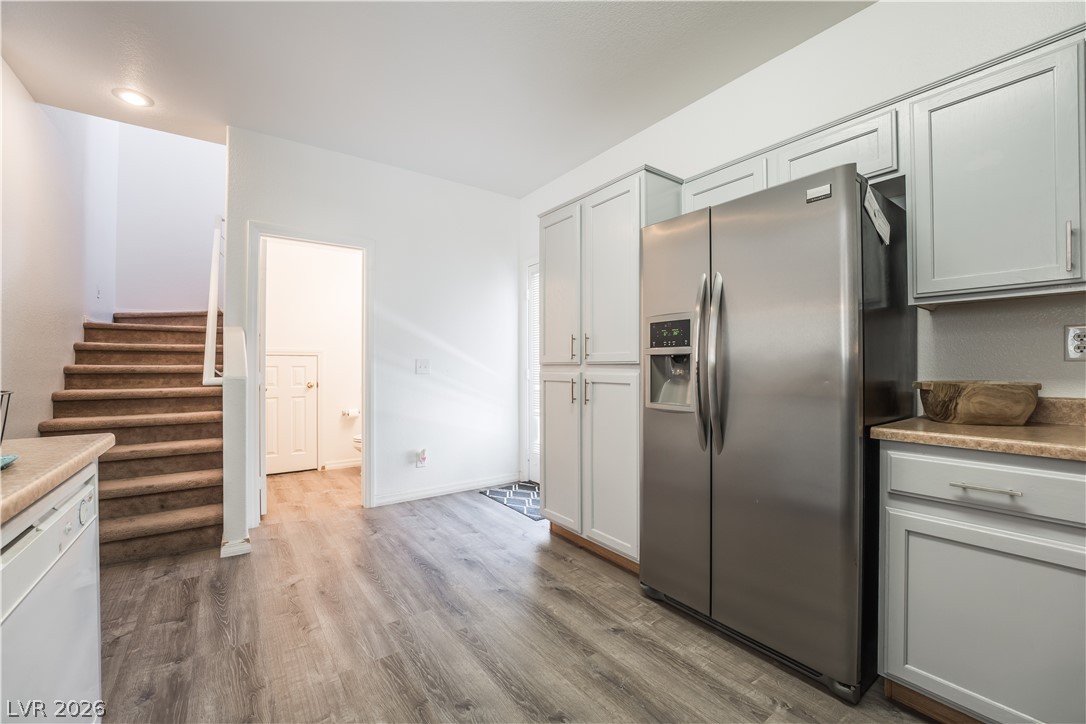 1228 Oak Village Avenue