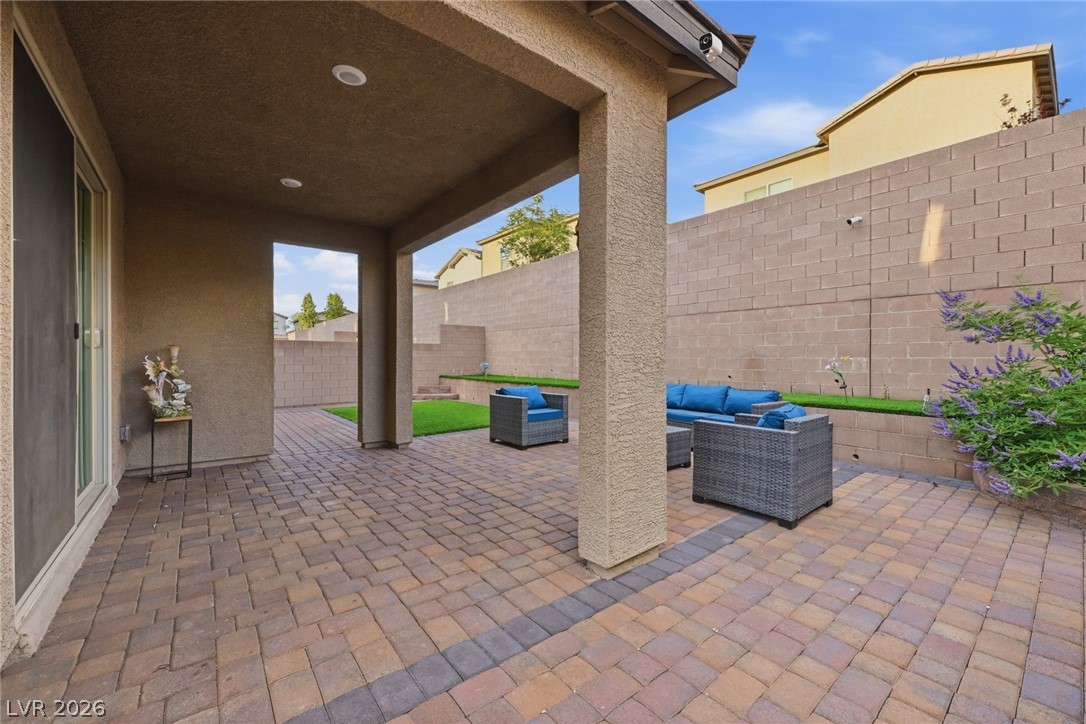 2740 Aldine Court