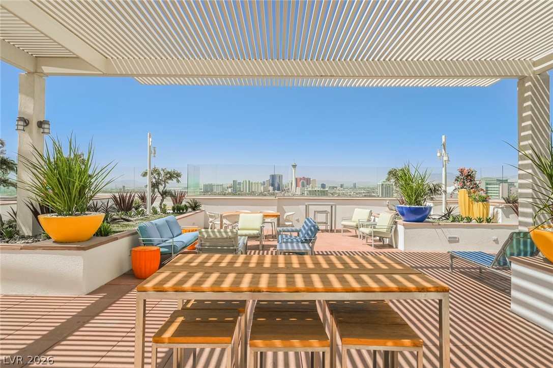 150 Las Vegas Boulevard 2115