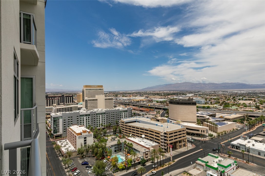150 Las Vegas Boulevard 2115