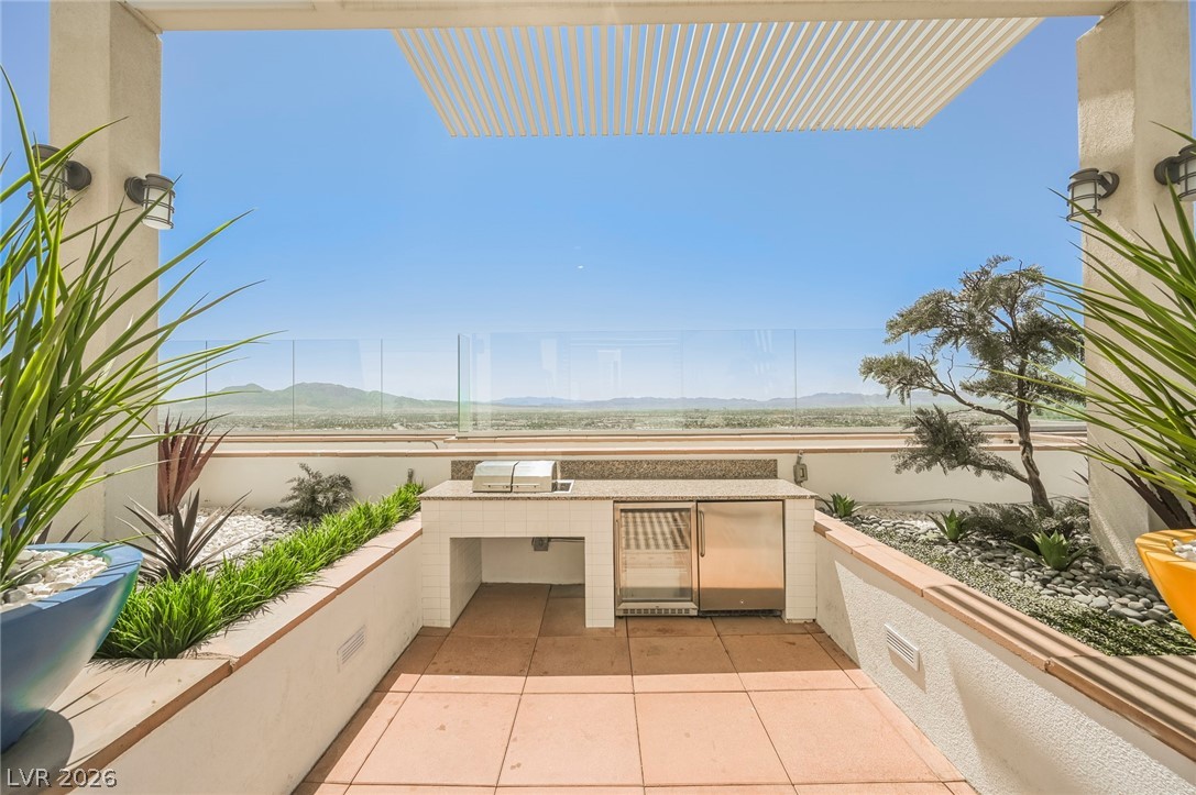 150 Las Vegas Boulevard 2115