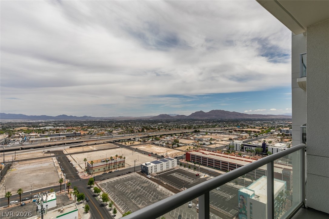 150 Las Vegas Boulevard 2115