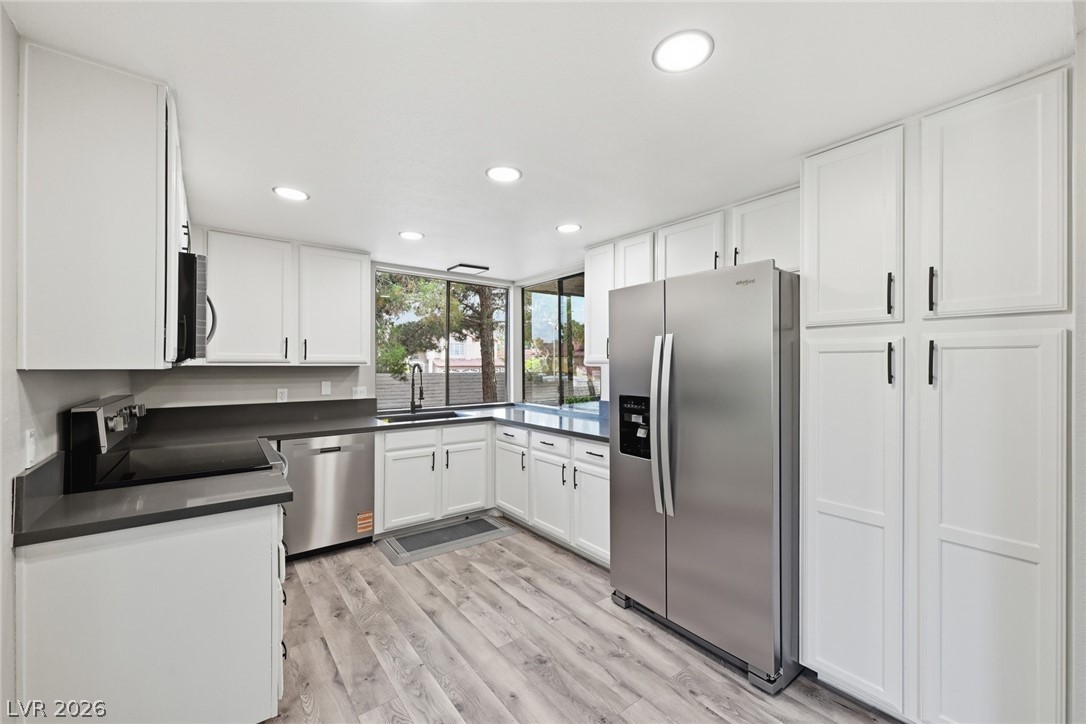 3061 Conquista Court