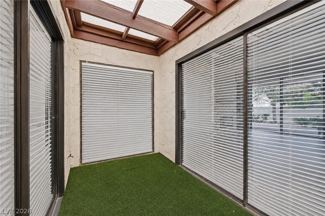 3061 Conquista Court