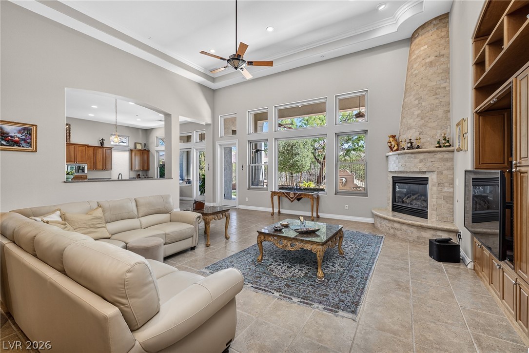 45 Avenida Sorrento