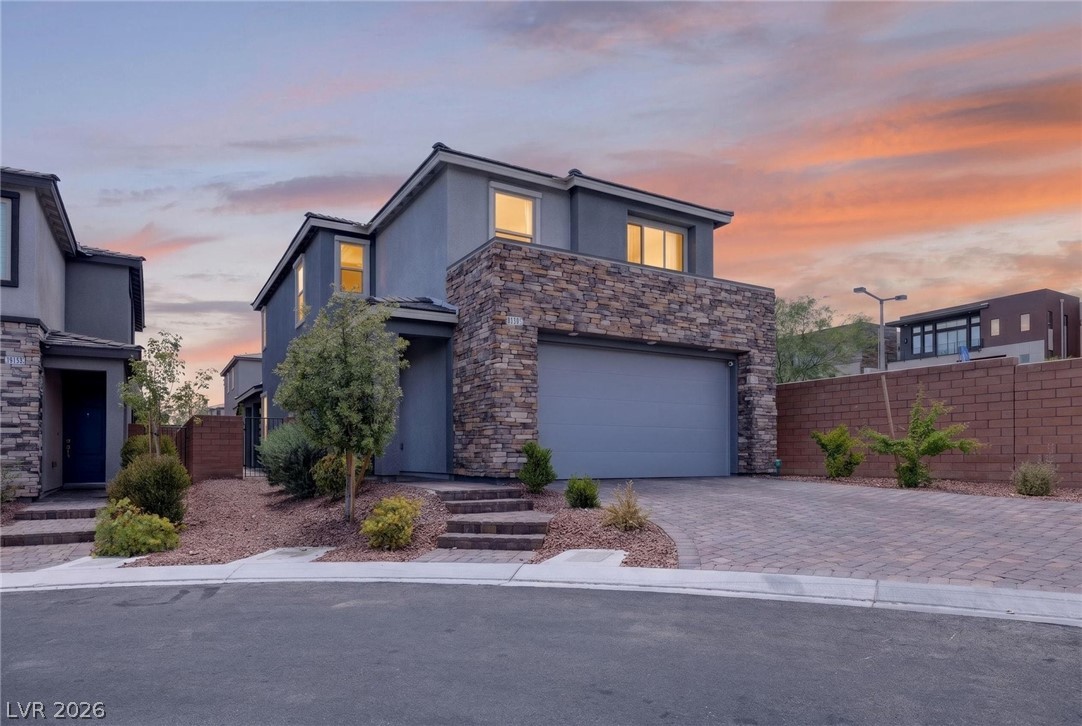 10791 Glowing Dawn Avenue