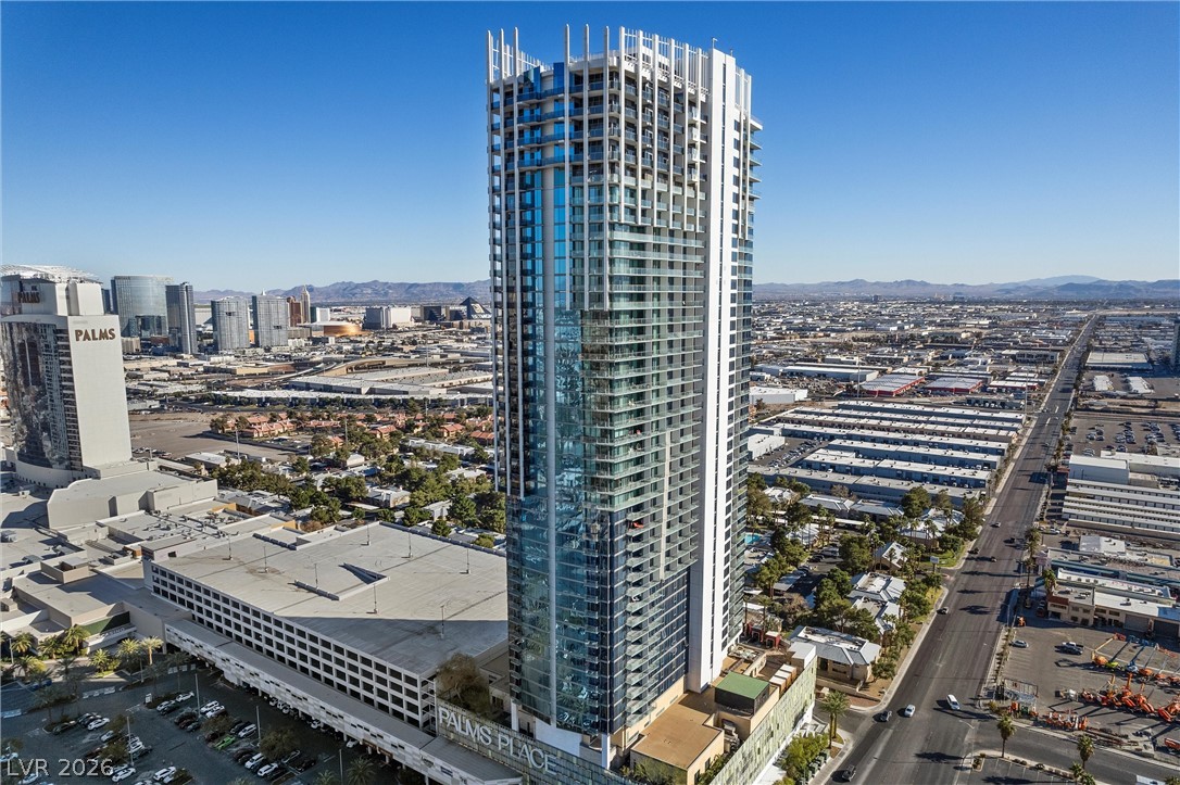 4381 West FLAMINGO Road 10306