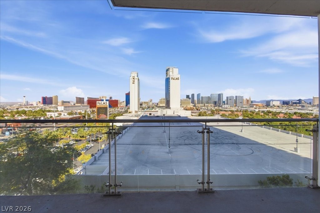 4381 West FLAMINGO Road 10306
