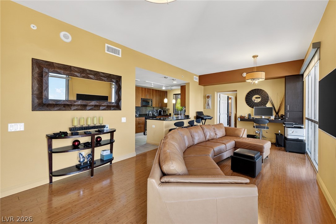 200 West Sahara Avenue 3012