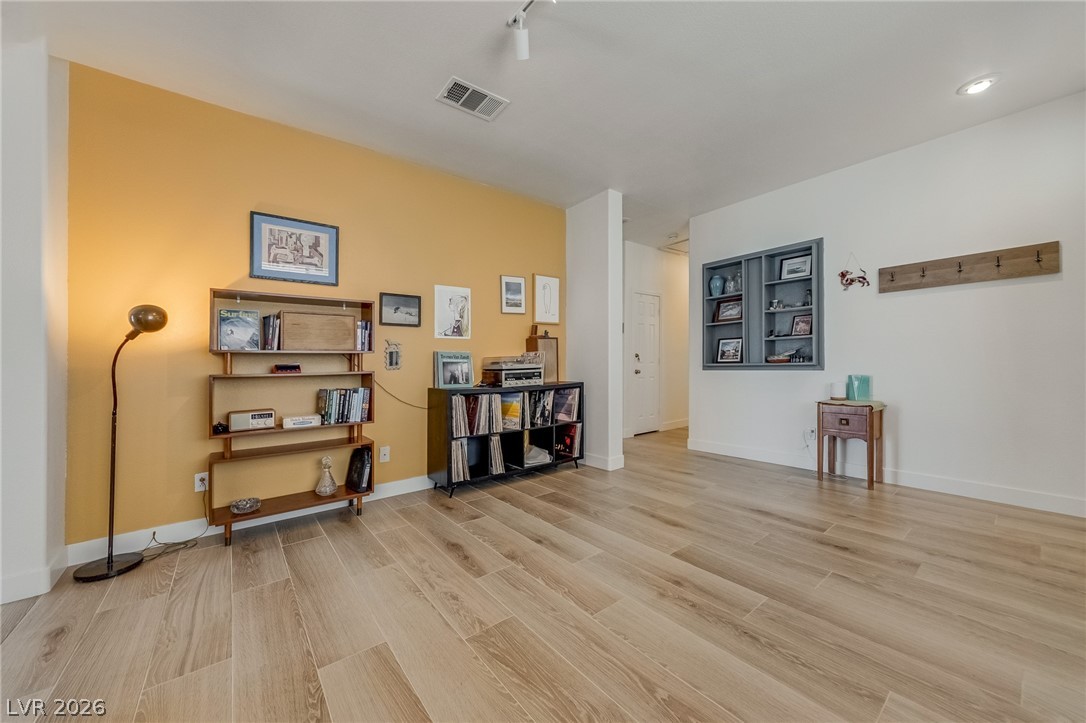 10059 Floragold Court