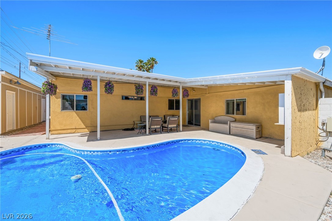 3211 Sundown Drive