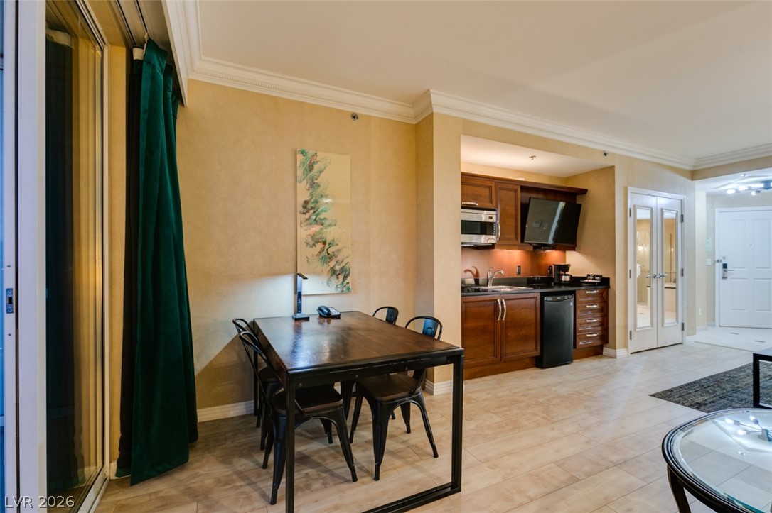 145 East HARMON Avenue 2615