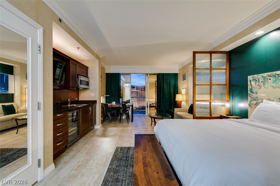145 East HARMON Avenue 2617