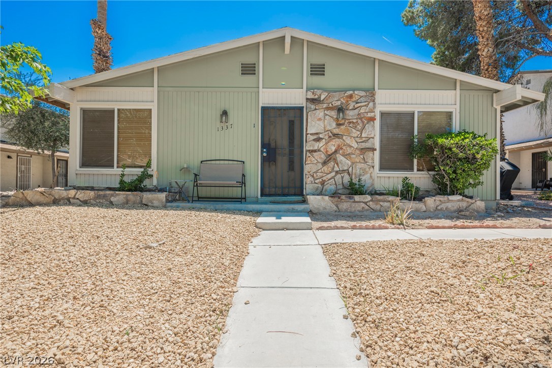 1337 Dorothy Avenue 4