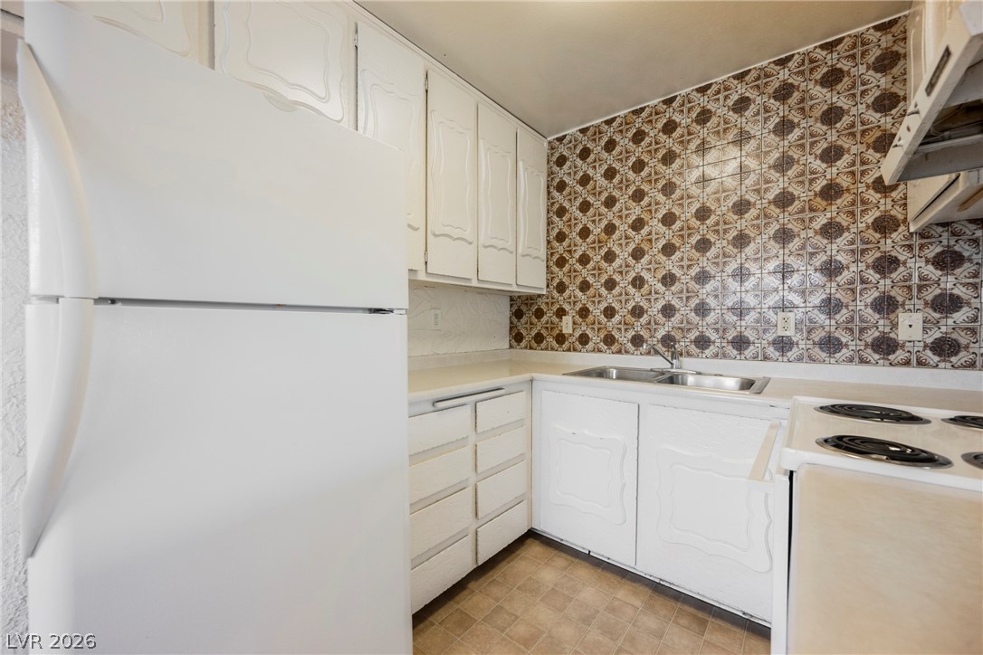 1337 Dorothy Avenue 4