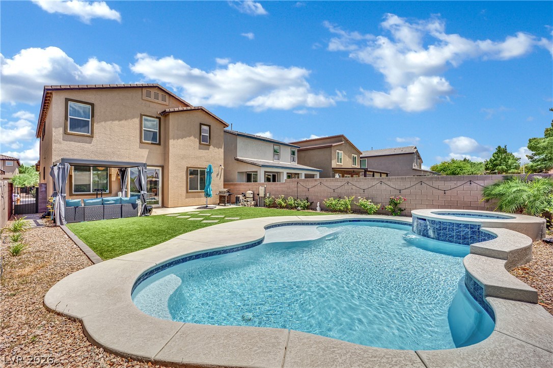 9267 Bluemist Falls Street