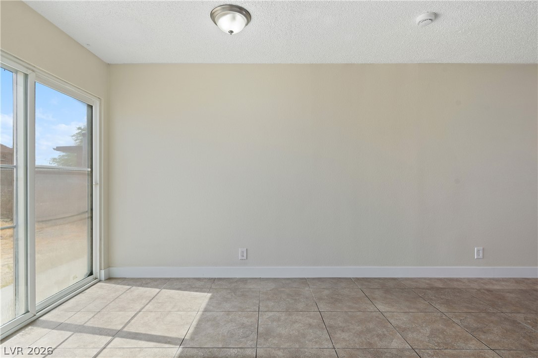 3008 Spear Street