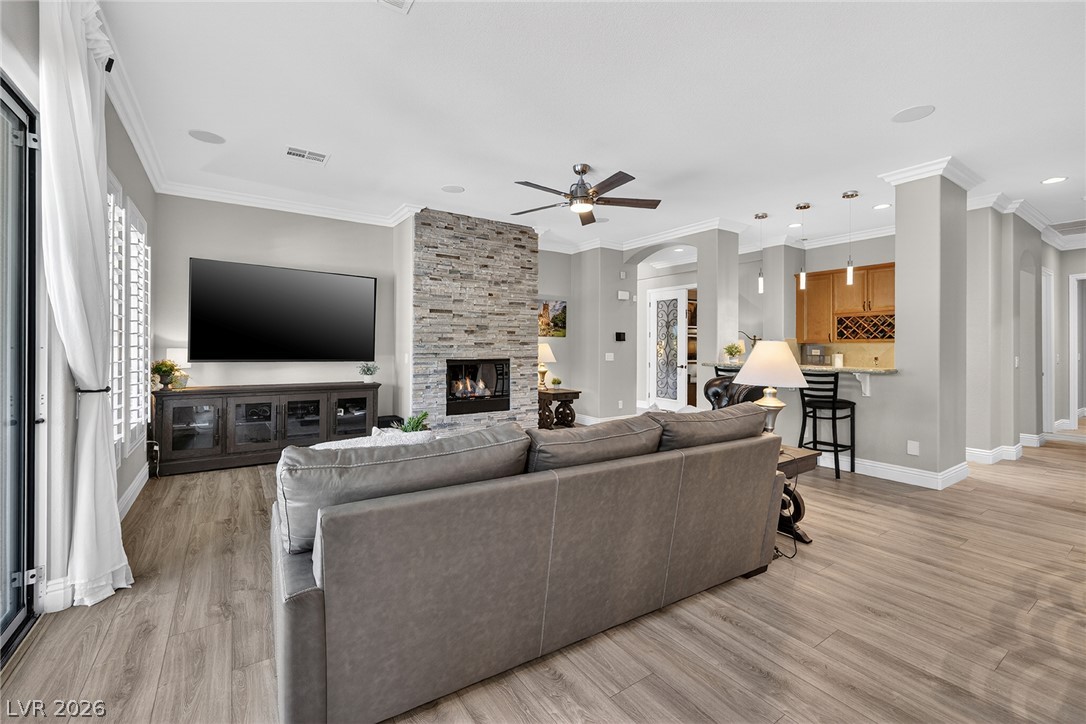 5594 Sumac Ridge Court