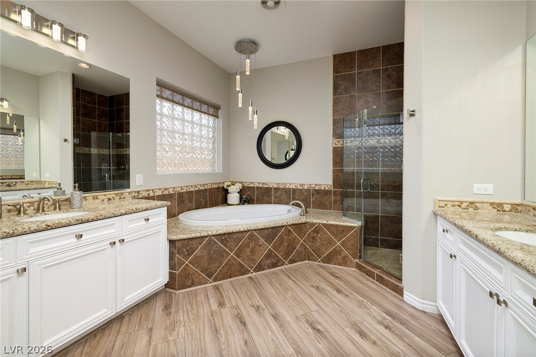 5594 Sumac Ridge Court