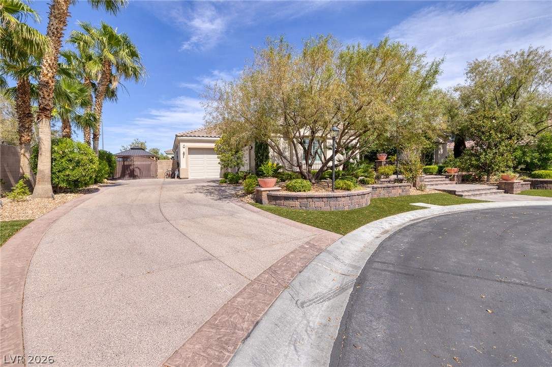 5594 Sumac Ridge Court