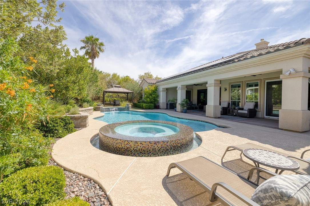 5594 Sumac Ridge Court