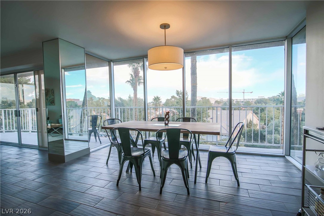 3111 BEL AIR Drive 4B