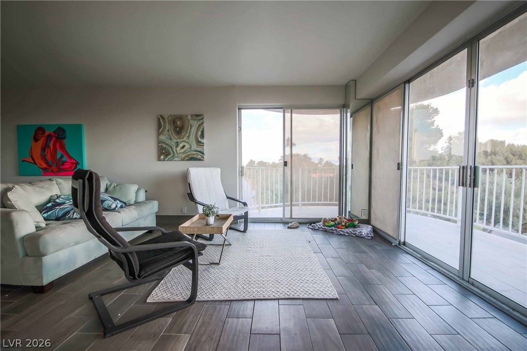 3111 BEL AIR Drive 4B