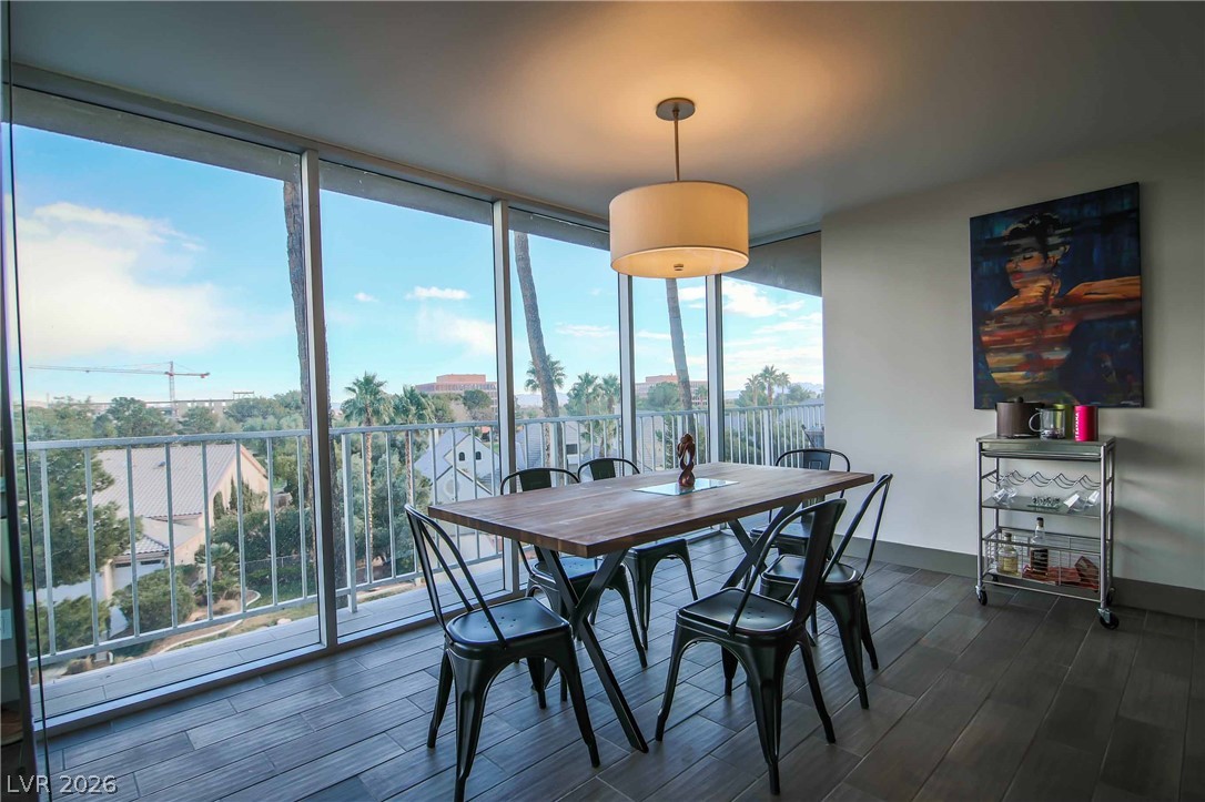 3111 BEL AIR Drive 4B
