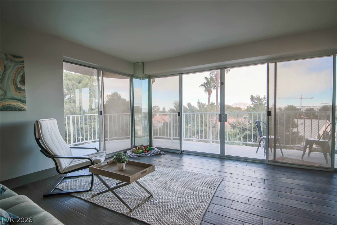 3111 BEL AIR Drive 4B