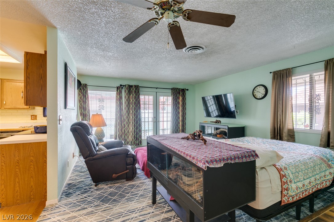 2556 Paradise Village Way