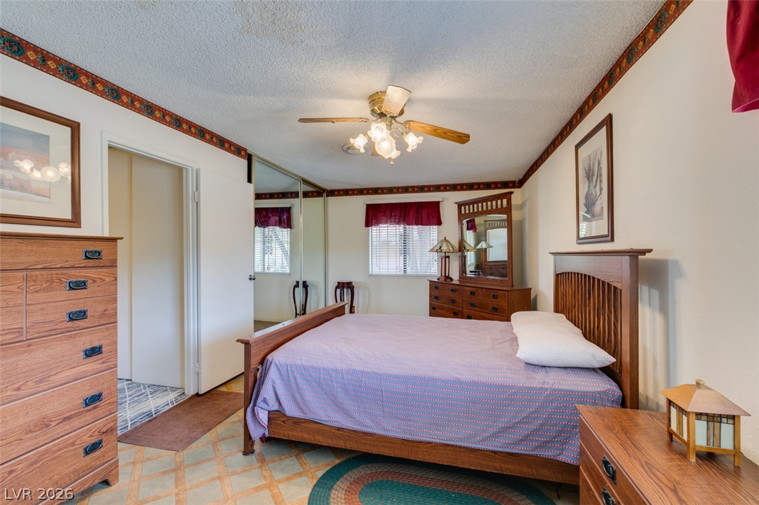 2556 Paradise Village Way