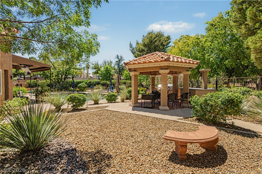 9116 Covered Wagon Avenue