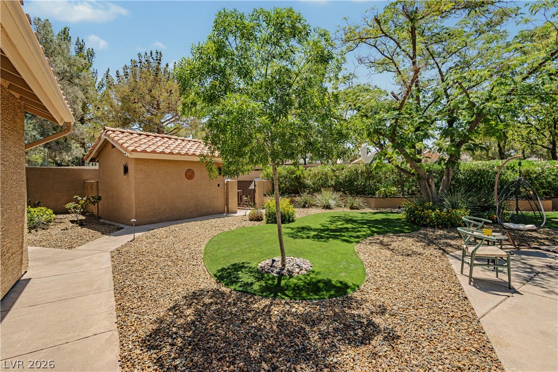9116 Covered Wagon Avenue