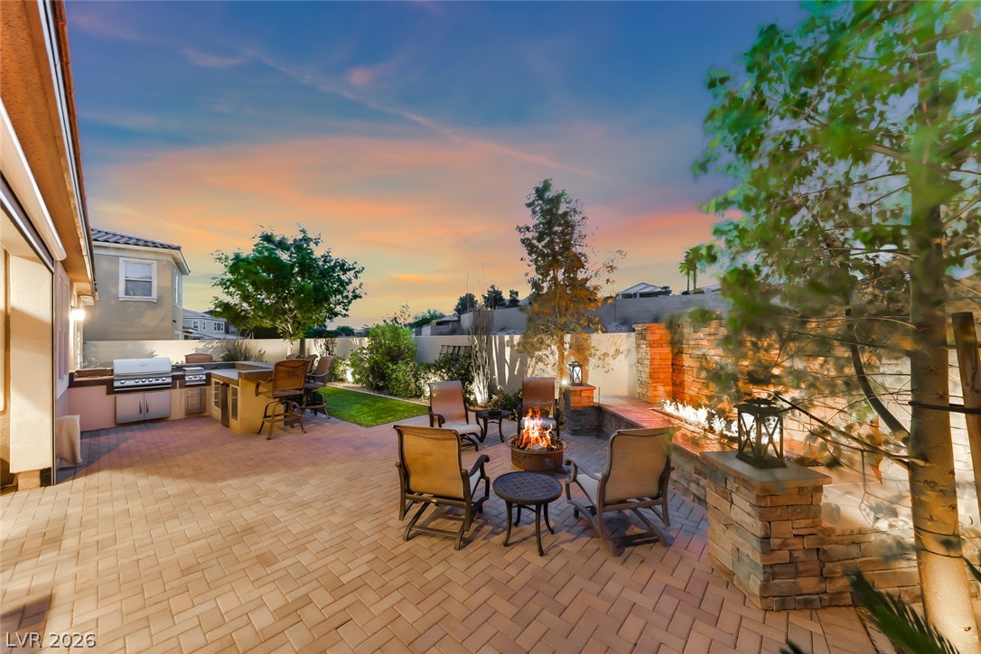 2534 Birch Hollow Street