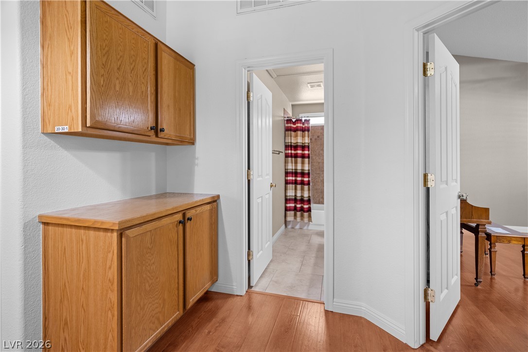 263 Newelton Court