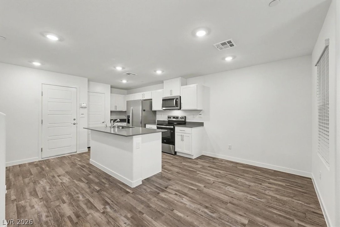 9653 Horseshoe Canyon Street