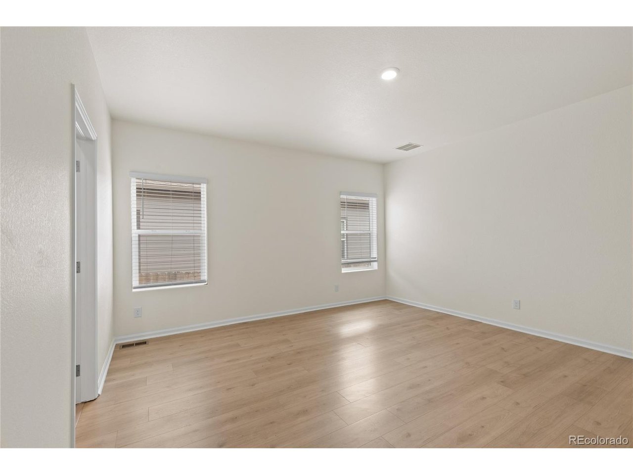 403 Quincy Rr Ave