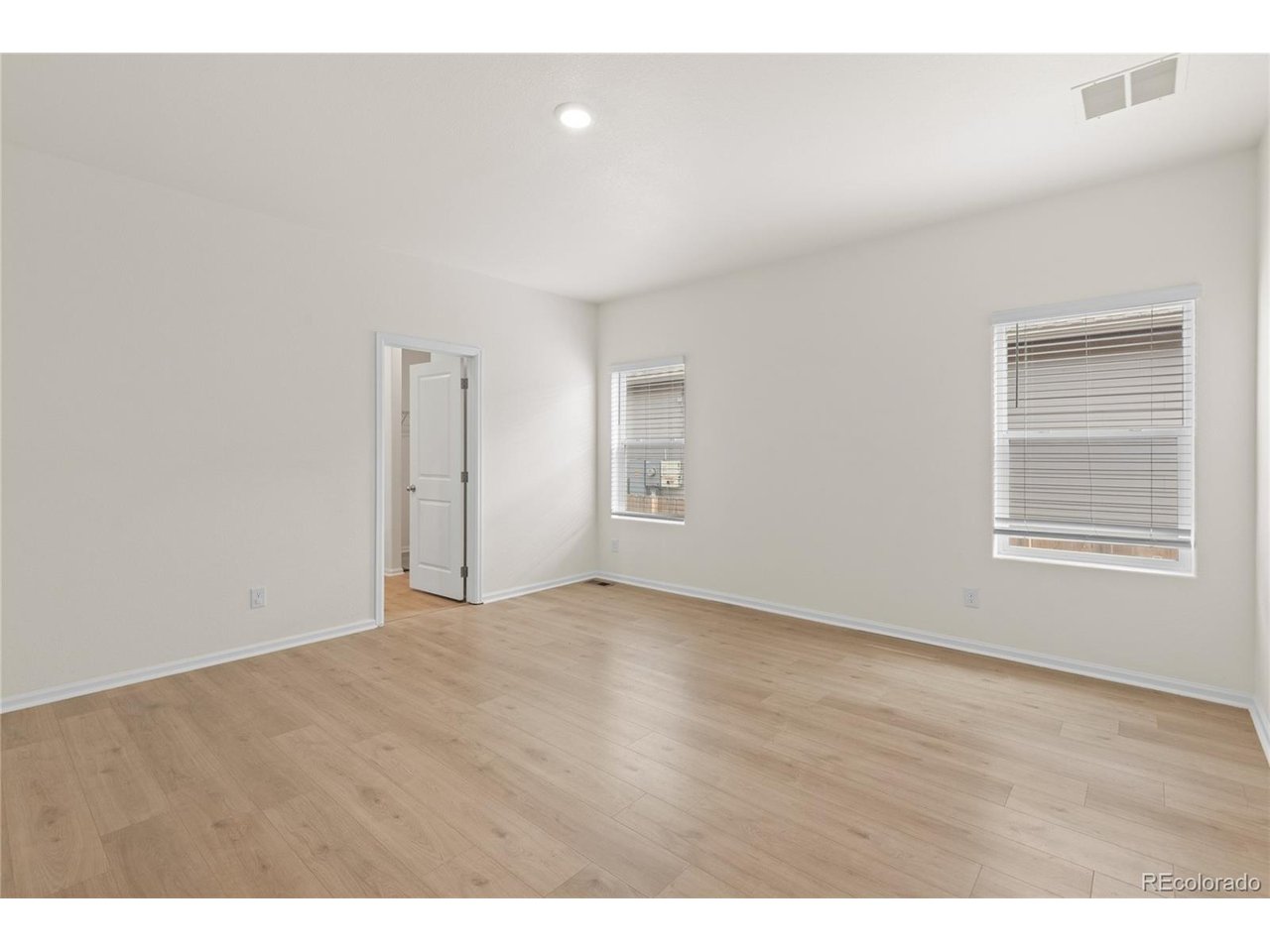 403 Quincy Rr Ave