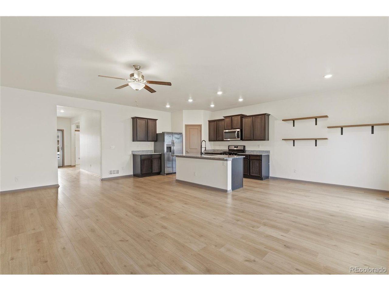 403 Quincy Rr Ave