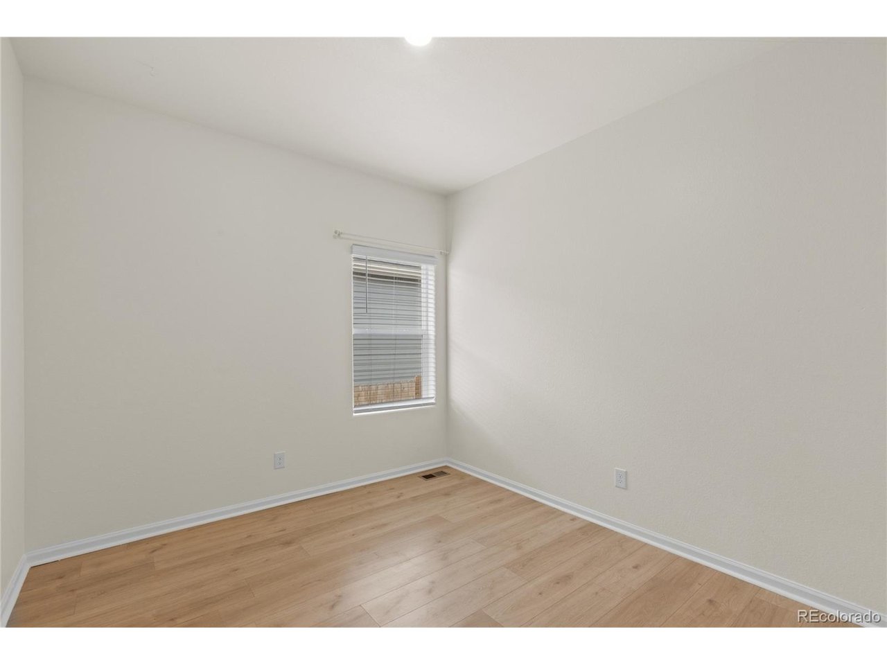 403 Quincy Rr Ave