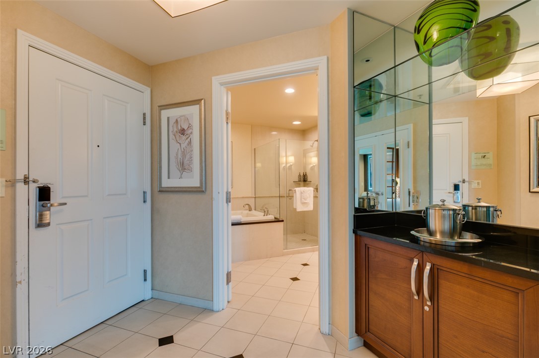145 East HARMON Avenue 3205