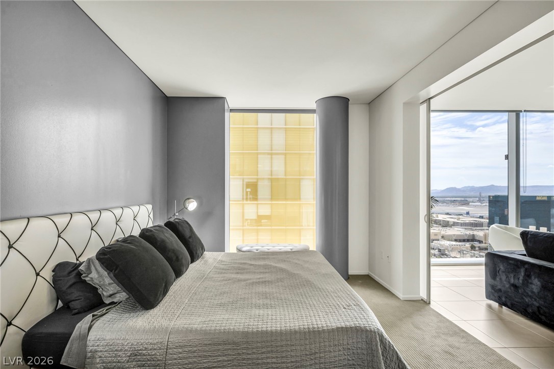 3726 Las Vegas Boulevard 2807