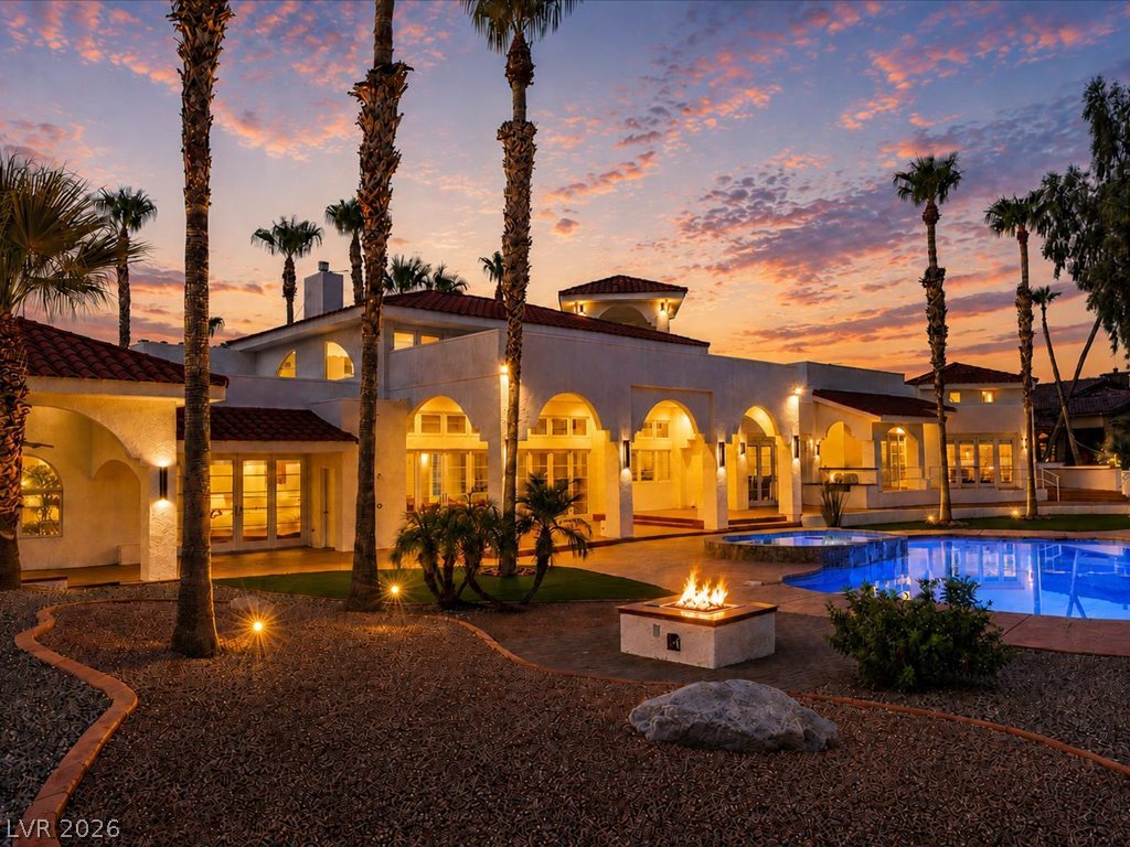 1705 West Casino Drive