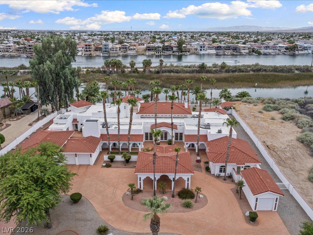 1705 West Casino Drive